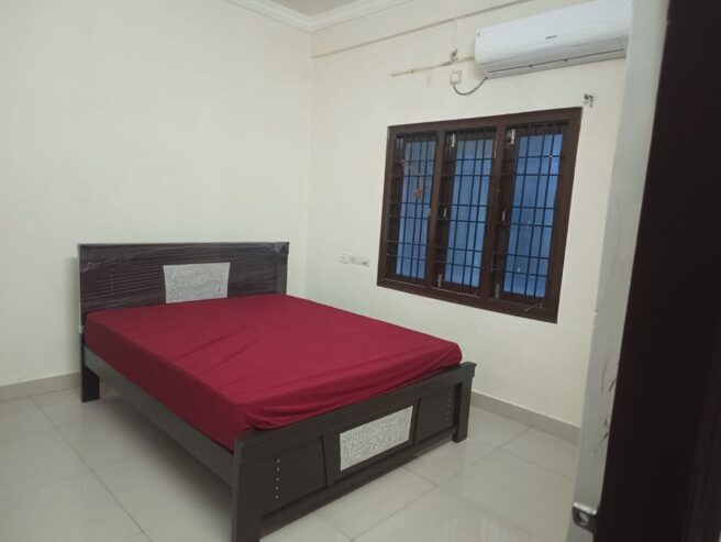 Fully furnished 2BHK flat is available on rent @ Madhapur, Hyderabad – 45k per month