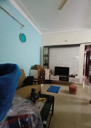 2bhk semi furnitured flat for rent in kondapur – 20k per month