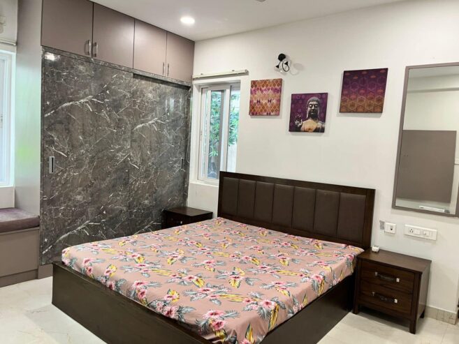 4 BHK + Home Theatre + servent room Villa for Rent in Gopanapalli, Hyderabad – 1.15 lakhs per month