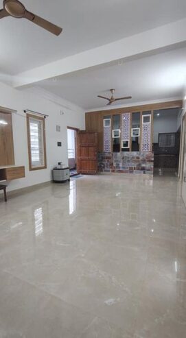 2BHK LUXURI SEMI-FURNISHED FLAT AVAILABLE FOR RENT AT KUDLU GATE NEAR HSR, Bangalore – 36k per month