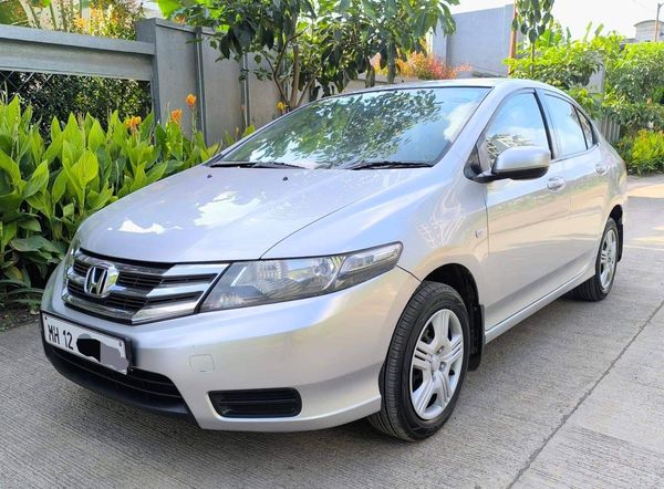 Honda City for Sale @ Mumbai – 4 lakhs