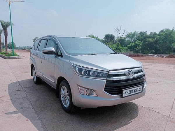 Toyota Innova for Sale @ Mumbai