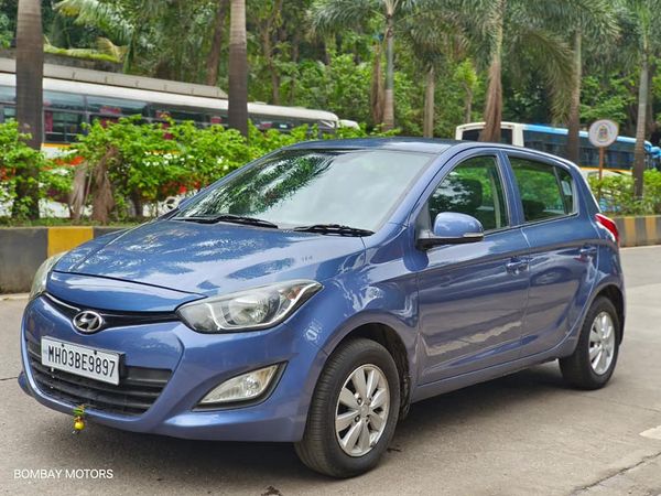 Hyundai I20 Sports for Sale @ Mulund, Mumbai – 2.75 lakhs