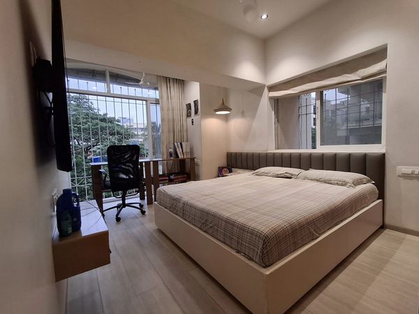 Fully Furnished 4.5 BHK Flat for Sale @ Andheri, Mumbai – 15 Crores