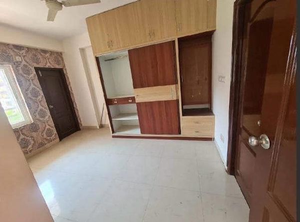 3BHK semi-furnished flat for Rent @ Nallagandla, Hyderabad – 13.2k per month