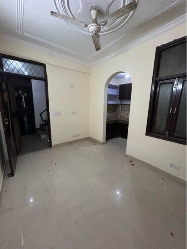 1bhk semi furnished flat available for rent near Saket, Delhi – 9.5k per month