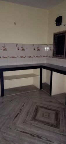 2 bhk Semi furnished flat for rent in Madhapur, Hyderabad – 26k per month