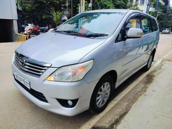 TOYOTA INNOVA for Sale @ Bangalore – 8.95 lakhs