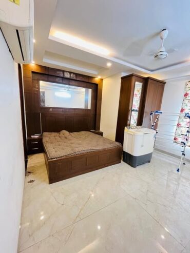 3BHK Independent Flat for Sale @ Saket, Delhi