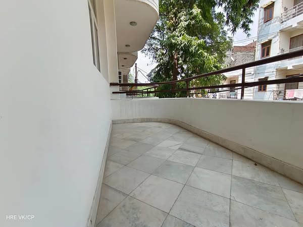 1bhk flat available for rent in chattarpur, Delhi