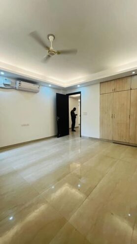 3bhk flat available for rent in Vasant Kunj, Delhi