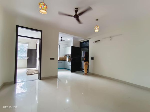 3bhk flat available for rent in Vasant Kunj, Delhi