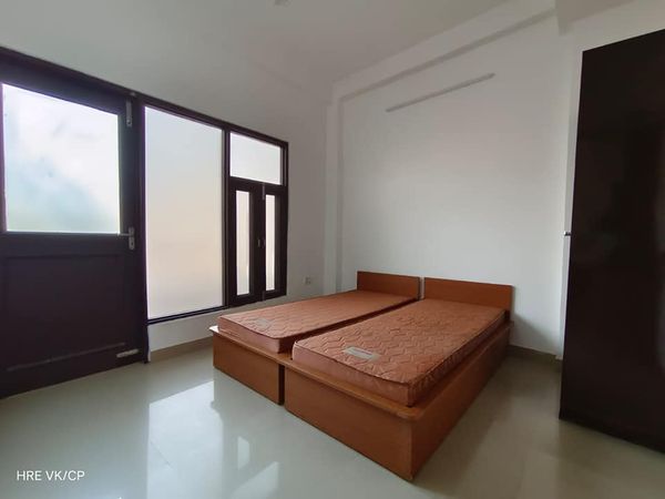 3bhk Semi furnished apartment for rent @ Chattarpur, Delhi