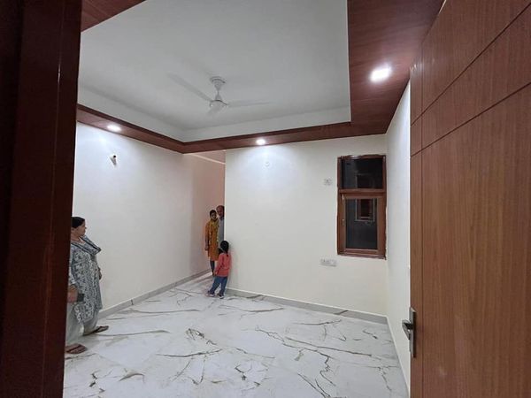 1BHK SEMI FURNISHED Flat for Rent @ Saket, Delhi – 15k per month