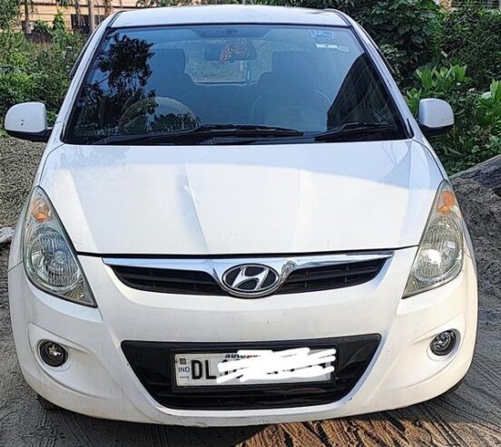 Hyundai i20 Magna for Sale @ Delhi – 2 lakhs