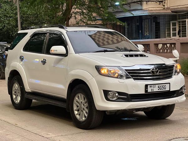 Toyota Fortuner for sale @ Mumbai – 14 lakhs