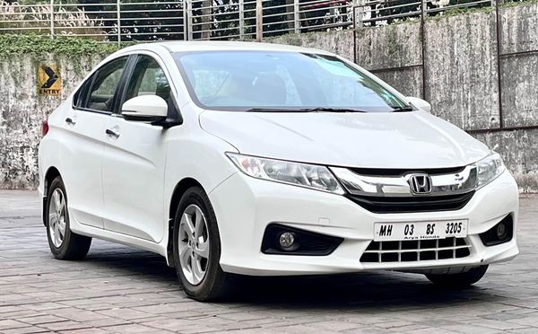 HONDA CITY 1.5 I DTEC VMT for Sale @ Mumbai – 4.25 lakhs