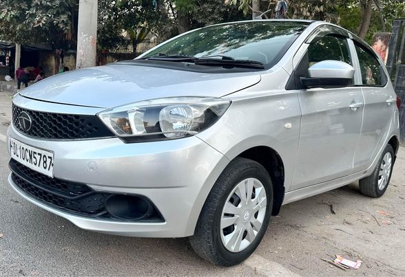 TATA TIAGO for Sale @ Delhi – 4.5 lakhs