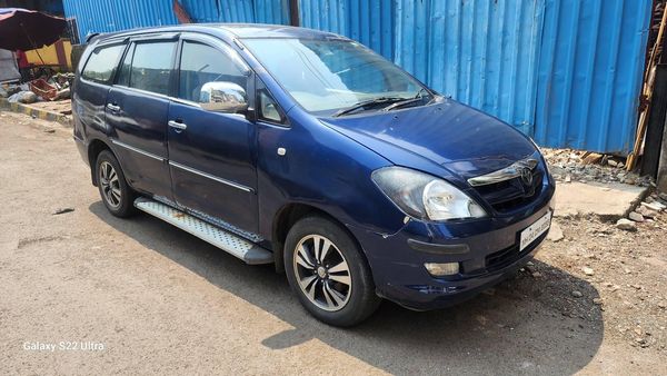 Toyota Innova for Sale @ Mumbai – 2.35 lakhs