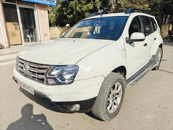 RENAULT DUSTER for Sale @ Delhi – 2.55 lakhs