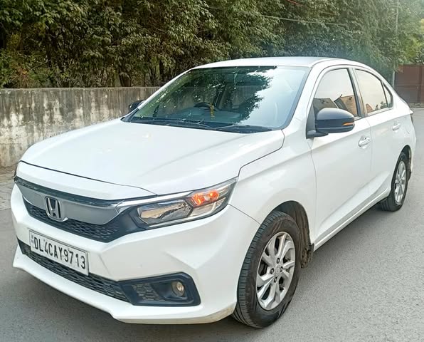 Honda Amaze for Sale @ Delhi – 5.85 lakhs