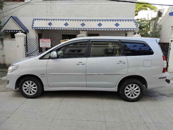 TOYOTA INNOVA 2.5V for Sale @ Chennai – 8.7 lakhs