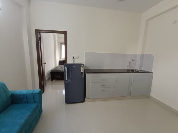 1bhk fully furnished flat available family and bachelor Rent 22k kondapur, Hyderabad