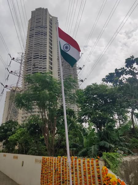 2BHK SCENIC APARTMENT FOR SALE @ Parel, Mumbai – 3.2 Crores