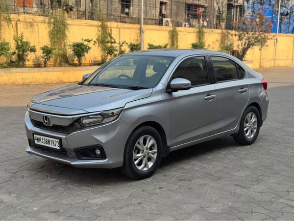 Honda Amaze Automatic V (CVT) for Sale @ Mumbai – 4.49 lakhs