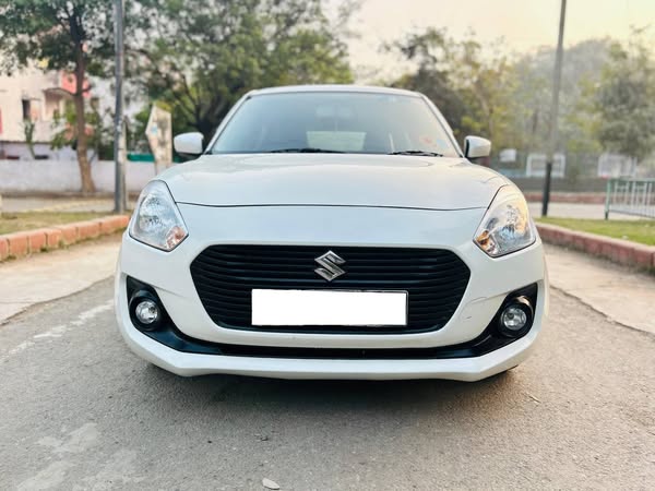 Maruti SWIFT LXI PLUS for Sale @ Delhi – 5.3 lakhs