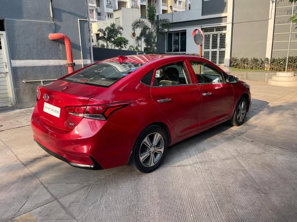 Hyundai Verna for Sale @ Mumbai