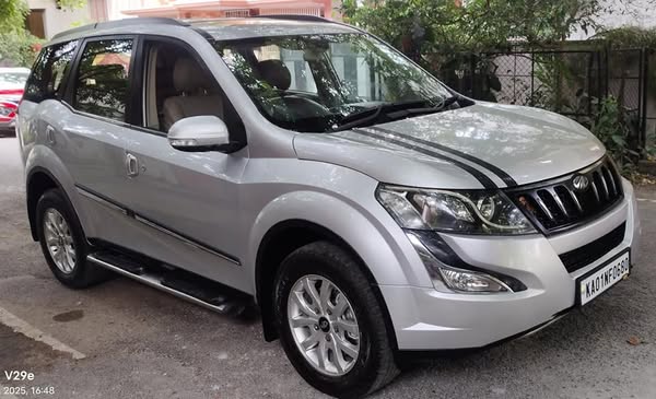 Mahindra XUV 500 for Sale @ Bangalore – 10.8 lakhs