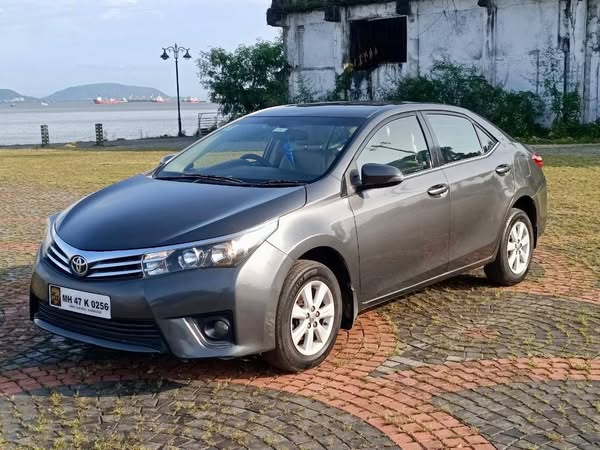 Toyota Corolla Altis for Sale @ Mumbai – 5.1 lakhs