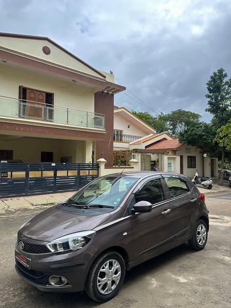Tata Tiago for Sale @ Bangalore – 5.15 lakhs