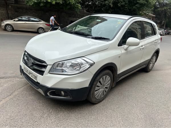 Maruti Suzuki Scross for Sale @ Delhi – 3.75 lakhs
