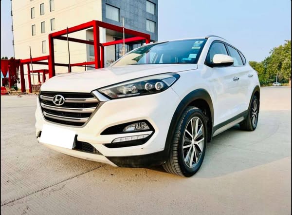 HYUNDAI TUCSON GLS 2WD AT for Sale @ Delhi – 8.75 lakhs