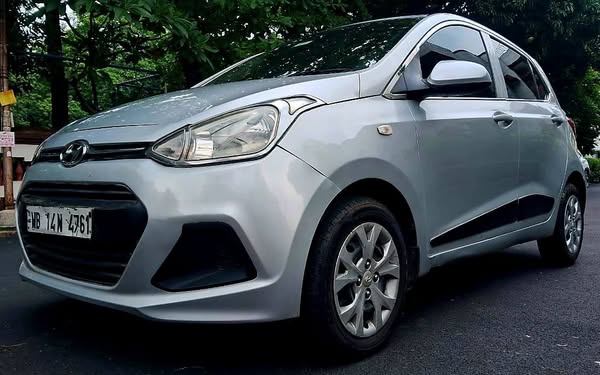 Hyundai i10 for Sale @ Kolkata