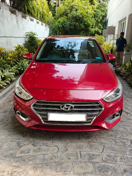 Hyundai Verna for Sale @ Kolkata