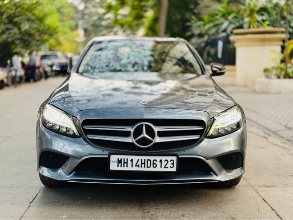 Mercedes Benz for Sale @ Mumbai – 22.45 lakhs