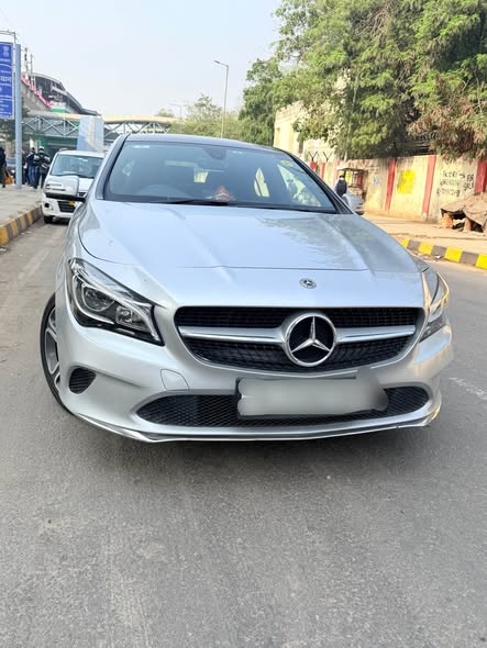 MERCEDES BENZ CLA200 SPORTS for Sale @ Delhi – 14.75 lakhs