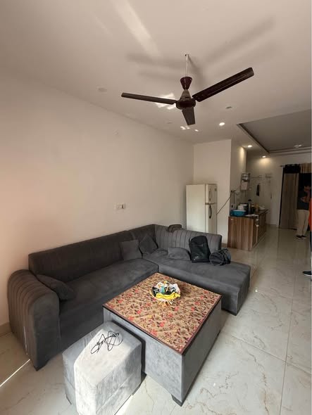 2BHK Flat for Rent @ Saket, Delhi