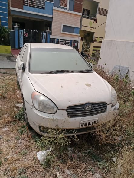 HYUNDAI VERNA FOR SALE @ Hyderabad – 90k