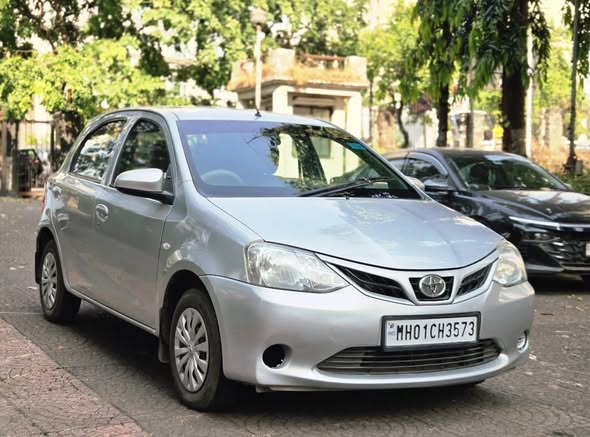 TOYOTA ETIOS LIVA G for Sale @ Mumbai
