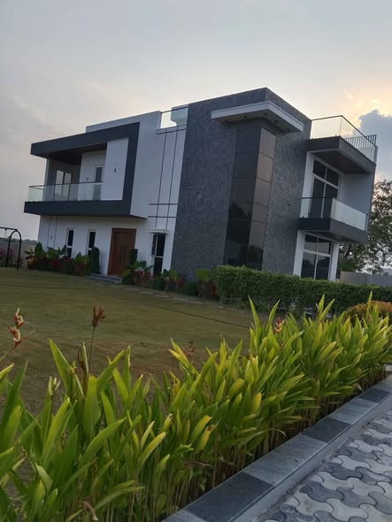 4BHK Duplex villa FARMHOUSE In Moinabad for Sale @ Hyderabad – 2.8 Crores