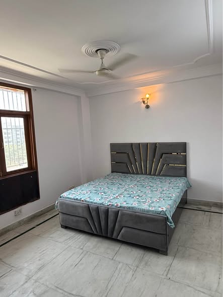 3BHK Flat for Rent @ Saket, Delhi